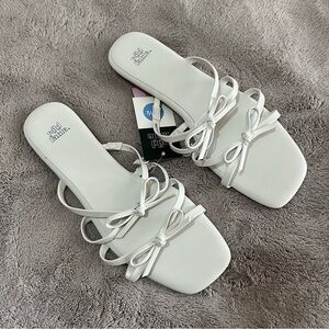 White Bow Flat Sandals